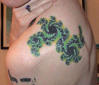 Illustration for article titled Fractal tattoos
